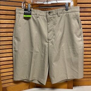 Haggar Men's Flat Front Khaki Shorts